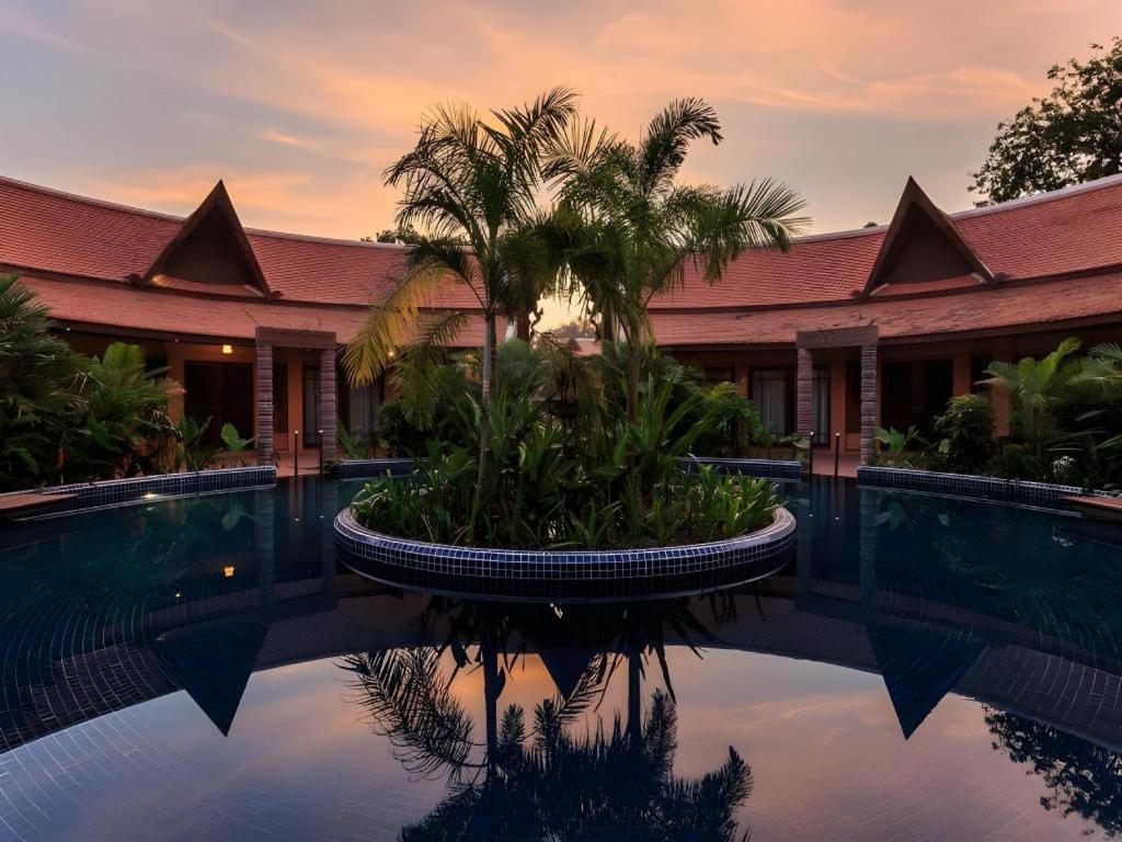 Angkor Village Resort & Spa Siem Reap Dış mekan fotoğraf